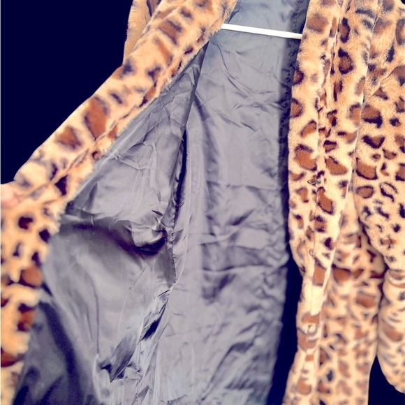 SOLD - Picture 6 of 9